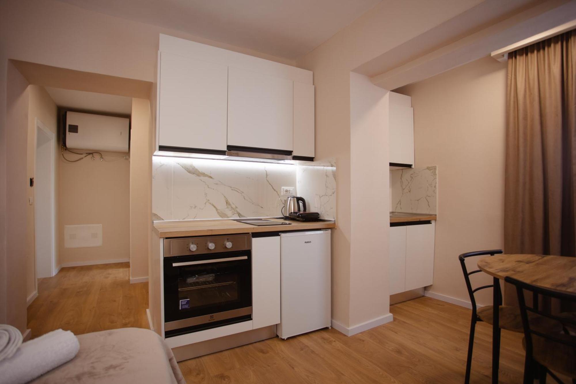 City Center Studio Apartments Shkodër Buitenkant foto